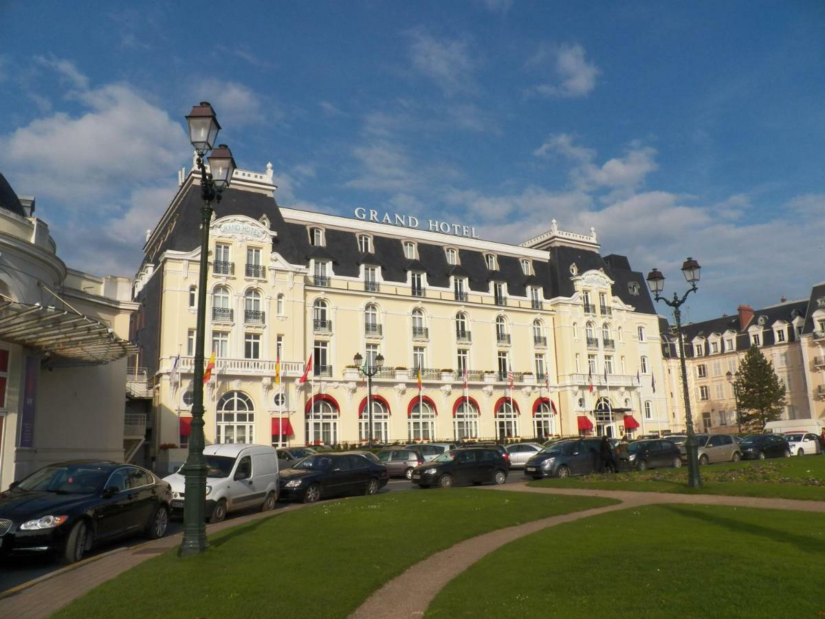 Cabourg - Hyper Centre, Plage エクステリア 写真